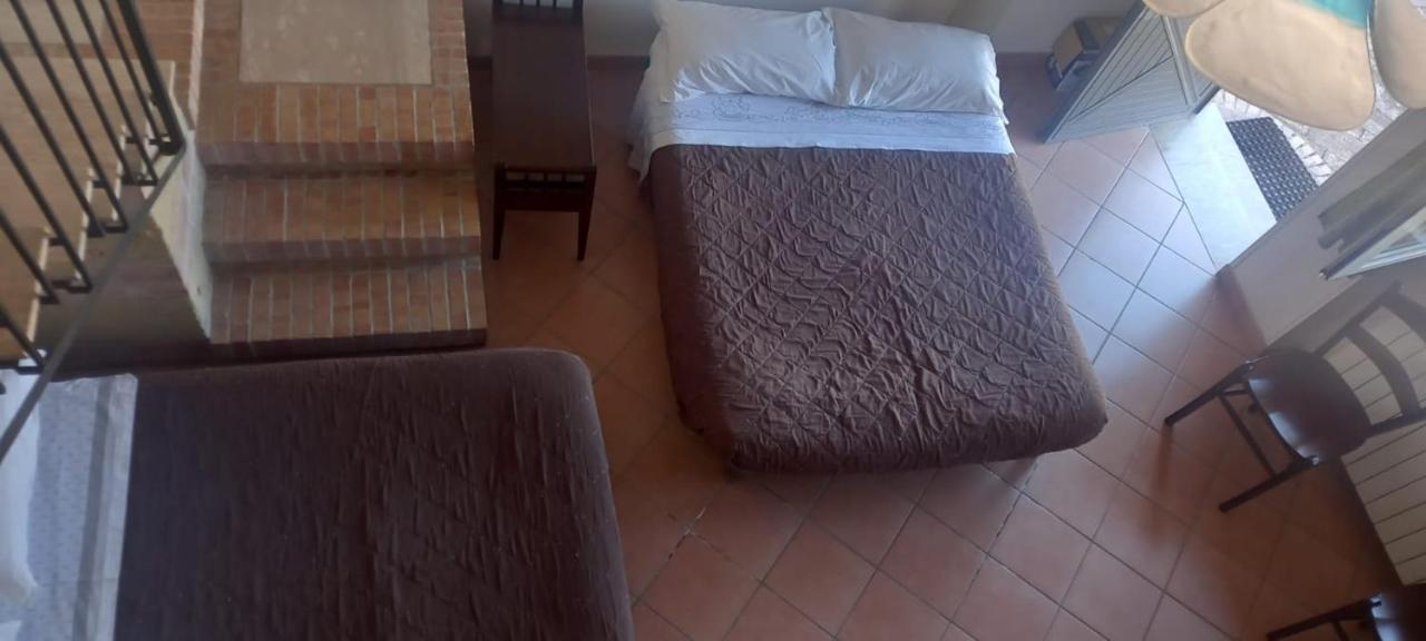 Agriturismo Borgo Nuovo Sant'Agata Dei Goti Hotel Migliara-San Silvestro ภายนอก รูปภาพ